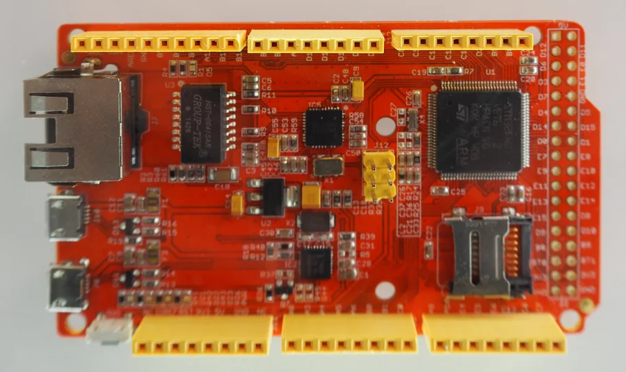 STM32 微控制器